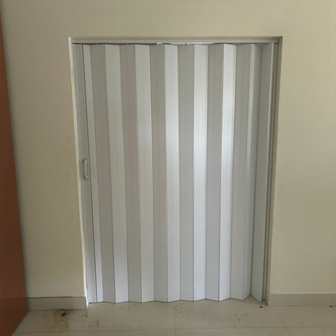 PVC Folding Partitions thumbnail 4
